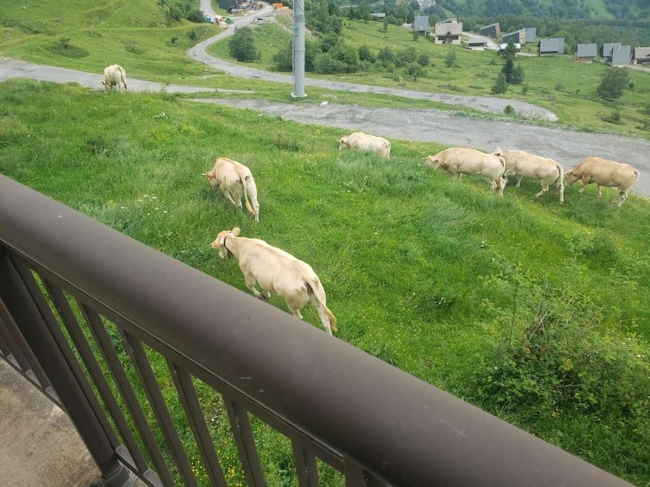 Vue Panoramique Sur Les Pyrenees Apartment Saint-Lary-Soulan Bagian luar foto